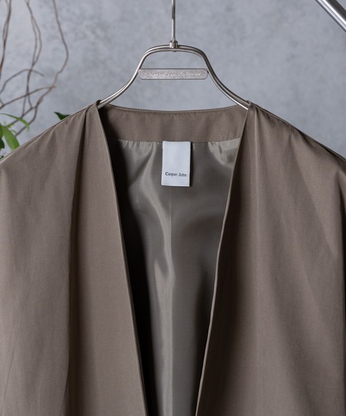 CASPER JOHN（キャスパージョン）の「Side Slit Semi-long Vest/サイドスリットセミロングベスト（ベスト・メンズ・ブラック/モカ・SMALL/MEDIUM）」の14枚目の写真