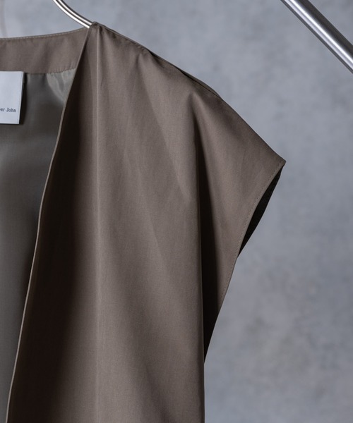 CASPER JOHN（キャスパージョン）の「Side Slit Semi-long Vest/サイドスリットセミロングベスト（ベスト・メンズ・ブラック/モカ・SMALL/MEDIUM）」の21枚目の写真