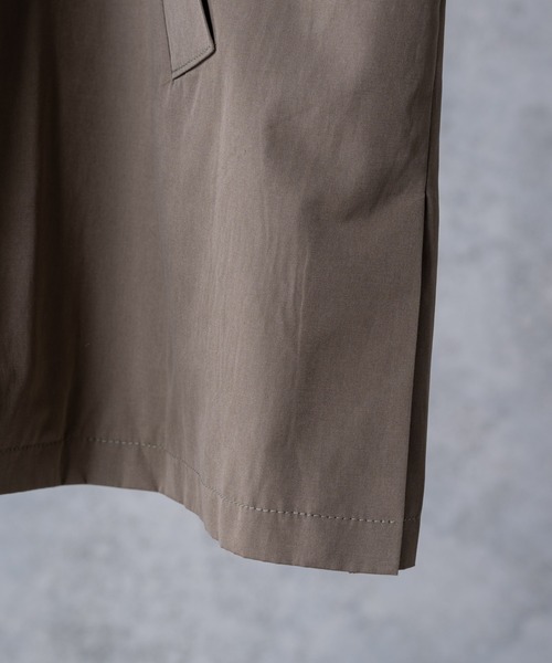 CASPER JOHN（キャスパージョン）の「Side Slit Semi-long Vest/サイドスリットセミロングベスト（ベスト・メンズ・ブラック/モカ・SMALL/MEDIUM）」の8枚目の写真