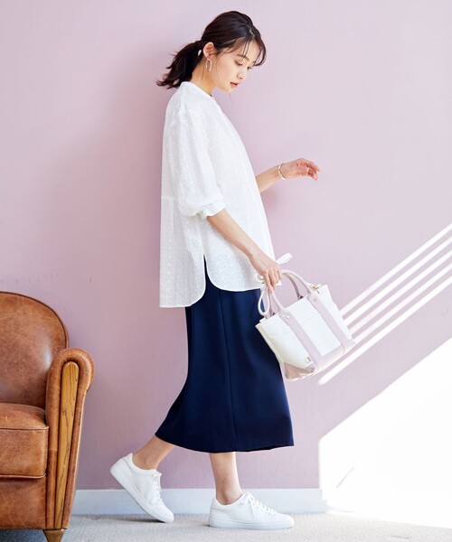 J.PRESS（ジェイプレス）の「【軽量】エコレザー スニーカー（スニーカー・レディース・ホワイト系/ライトグレー系・24.5/23.5/22.5）」の4枚目の写真