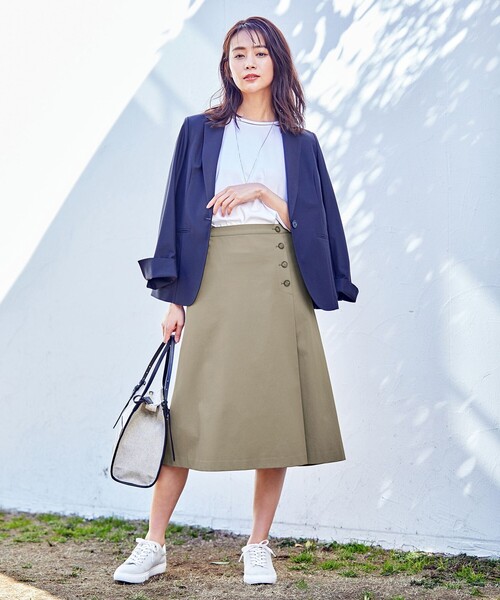 J.PRESS（ジェイプレス）の「【軽量】エコレザー スニーカー（スニーカー・レディース・ホワイト系/ライトグレー系・24.5/23.5/22.5）」の10枚目の写真