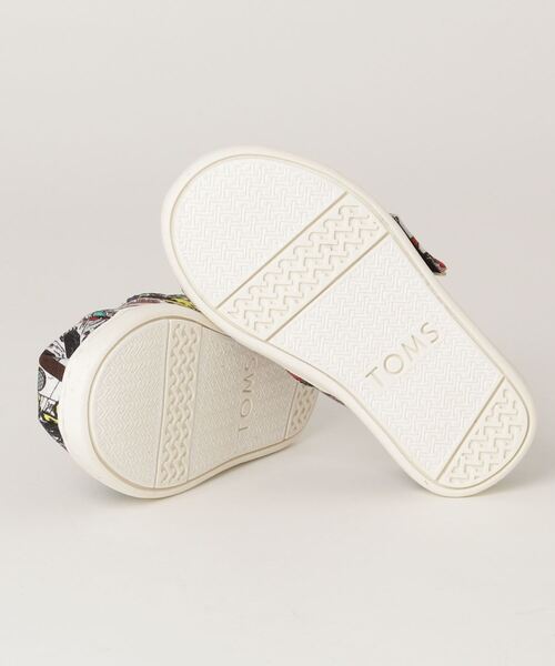 TOMS（トムス）の「TOMS Marvel Alpargata / トムス マーベル アルパルガータ（スニーカー・キッズ・マルチ・14.0cm/13.0cm/17.5cm/15.0cm/16.0cm）」の3枚目の写真