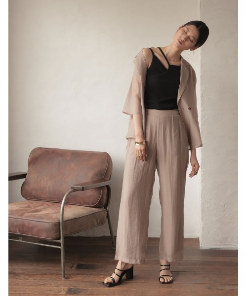 Re:EDIT（リエディ）の「ソフトオーガンジーシアー半袖シャツ（シャツ/ブラウス・レディース・ピンク/グレイッシュベージュ/ブラック・MEDIUM/LARGE）」の6枚目の写真