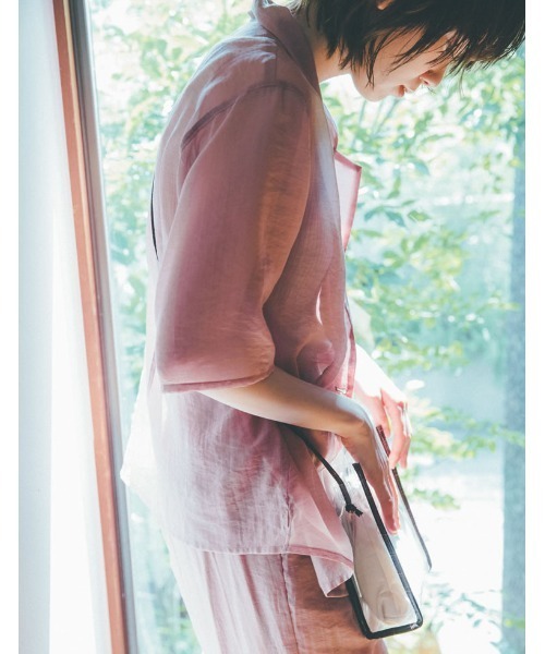 Re:EDIT（リエディ）の「ソフトオーガンジーシアー半袖シャツ（シャツ/ブラウス・レディース・ピンク/グレイッシュベージュ/ブラック・MEDIUM/LARGE）」の17枚目の写真