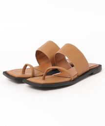 CAPRICIEUX LE'MAGE | アシメトングフラットサンダル(パンプス)