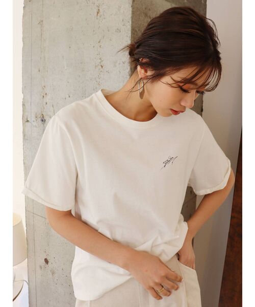 MURUA（ムルーア）の「【MURUA×山代エンナ】プリントTシャツ（Tシャツ/カットソー・レディース・ホワイト/ブラック/パープル・FREE）」の13枚目の写真