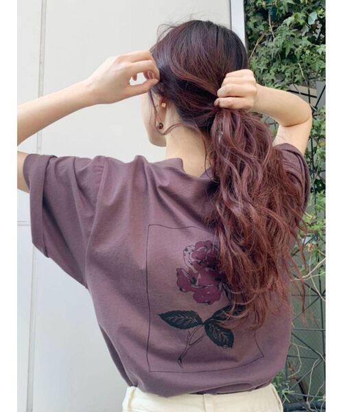 MURUA（ムルーア）の「【MURUA×山代エンナ】プリントTシャツ（Tシャツ/カットソー・レディース・ホワイト/ブラック/パープル・FREE）」の22枚目の写真