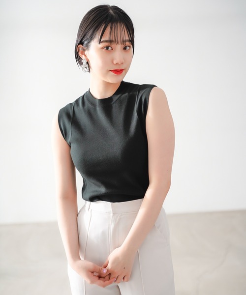 PAGEBOY（ページボーイ）の「ハイネックニットフレンチスリーブ（ニット/セーター・レディース・オフホワイト/ブラック/グレイッシュベージュ/オリーブ・FREE）」の3枚目の写真