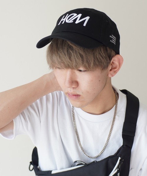 HeM（ヘム）の「【 HeM / ヘム 】 刺繍 ロゴ ローキャップ（キャップ・レディース・ブラック/ホワイト/ブラック系その他/ホワイト系その他・FREE）」の4枚目の写真