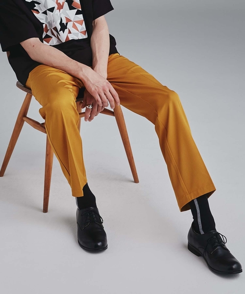 tk.TAKEO KIKUCHI（ティーケータケオキクチ）の「◆カラースリムストレートパンツ（その他パンツ・メンズ・ブラック/ダークグリーン/こしょう色系・01/02/03）」の3枚目の写真