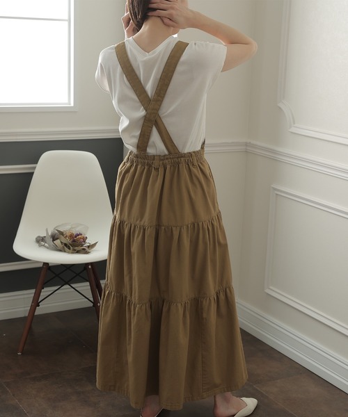 ElegChic（エレグシック）の「ティアード サロペット2WAY スカート （サロペット/オーバーオール・レディース・ブラック/ベージュ/カーキ・L/4L/XXL/XL/M）」の10枚目の写真