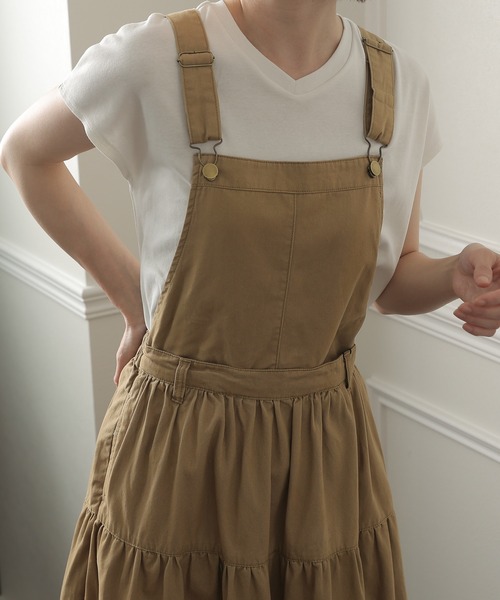 ElegChic（エレグシック）の「ティアード サロペット2WAY スカート （サロペット/オーバーオール・レディース・ブラック/ベージュ/カーキ・L/4L/XXL/XL/M）」の16枚目の写真