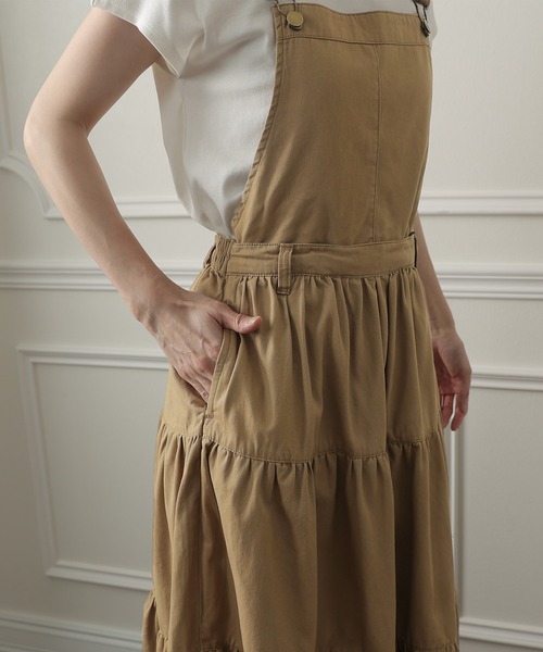 ElegChic（エレグシック）の「ティアード サロペット2WAY スカート （サロペット/オーバーオール・レディース・ブラック/ベージュ/カーキ・L/4L/XXL/XL/M）」の18枚目の写真