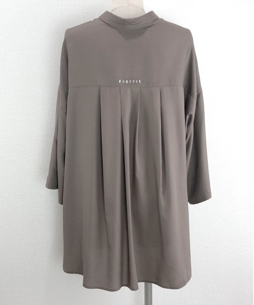 Rydia（リディア）の「タックワイドシャツ（シャツ/ブラウス・レディース・モカ/スミクロ/オフホワイト・M）」の12枚目の写真