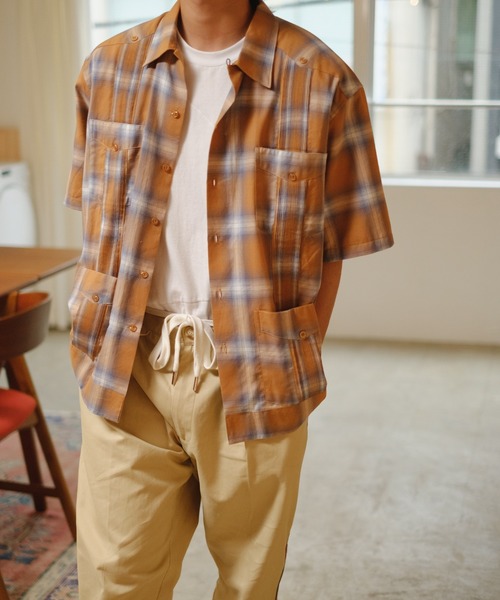 WHIMSIC（ウィムジック）の「【WHIMSIC】グアヤベーラ S/S オンブレチェック（シャツ/ブラウス・メンズ・ネイビー/ブラウン・FREE）」の12枚目の写真