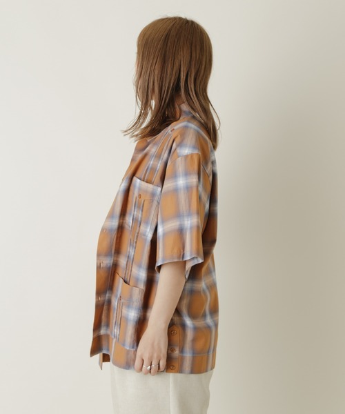 WHIMSIC（ウィムジック）の「【WHIMSIC】グアヤベーラ S/S オンブレチェック（シャツ/ブラウス・メンズ・ネイビー/ブラウン・FREE）」の19枚目の写真