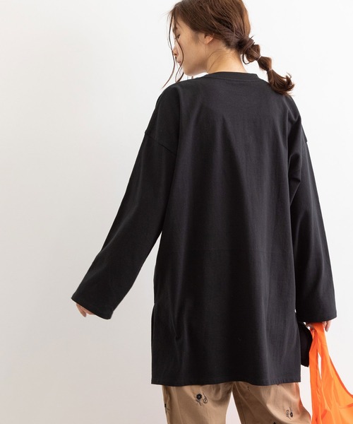 POU DOU DOU(プードゥドゥ)の「USコットンワイドチュニックTee(Tシャツ/カットソー・レディース・ブラック/スミクロ/ブルー/オフホワイト・3)」の11枚目の写真