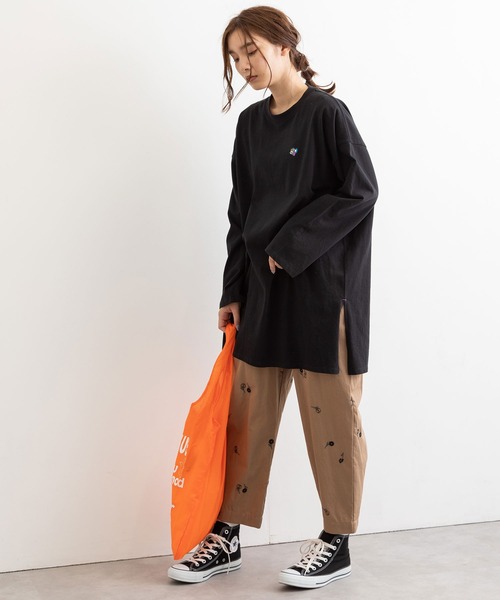 POU DOU DOU(プードゥドゥ)の「USコットンワイドチュニックTee(Tシャツ/カットソー・レディース・ブラック/スミクロ/ブルー/オフホワイト・3)」の13枚目の写真