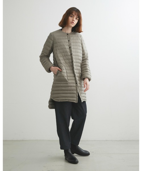 Traditional Weatherwear(トラディショナルウェザーウェア)の「ARKLEY LONG DOWN PACKABLE/アークリー ロングダウン パッカブル(ダウンジャケット/コート・レディース・グレー/オフホワイト/ブラック/カーキ・34/36/32)」の9枚目の写真