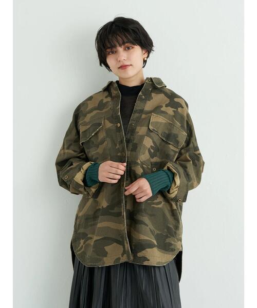 Editt by YECCA VECCA（エディットバイイェッカヴェッカ）の「迷彩柄チェーンフリンジシャツジャケット　＊（ブルゾン・レディース・カモフラージュ・FREE）」の10枚目の写真