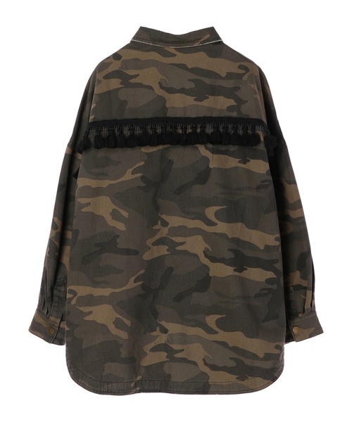 Editt by YECCA VECCA（エディットバイイェッカヴェッカ）の「迷彩柄チェーンフリンジシャツジャケット　＊（ブルゾン・レディース・カモフラージュ・FREE）」の8枚目の写真