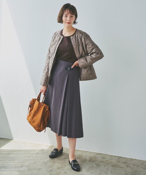 J.PRESS(ジェイプレス)の「【洗える】セルロースリバー プルオーバー カットソー(Tシャツ/カットソー・レディース・ネイビー系/グレー系/ブラウン系/ワイン系・MEDIUM/LARGE)」の5枚目の写真