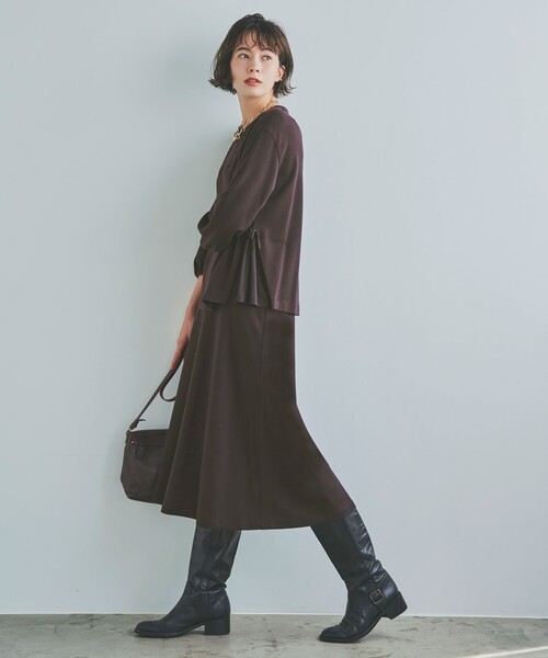 J.PRESS(ジェイプレス)の「【洗える】セルロースリバー プルオーバー カットソー(Tシャツ/カットソー・レディース・ネイビー系/グレー系/ブラウン系/ワイン系・MEDIUM/LARGE)」の6枚目の写真