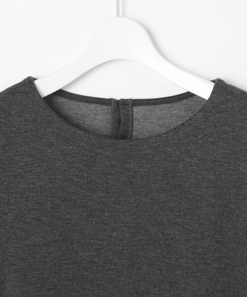 J.PRESS(ジェイプレス)の「【洗える】セルロースリバー プルオーバー カットソー(Tシャツ/カットソー・レディース・ネイビー系/グレー系/ブラウン系/ワイン系・MEDIUM/LARGE)」の16枚目の写真