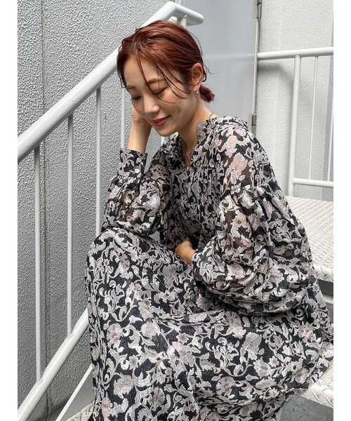 Ungrid(アングリッド)の「シアーフラワーワンピース(ワンピース・レディース・ブラック/アイボリー・FREE)」の10枚目の写真