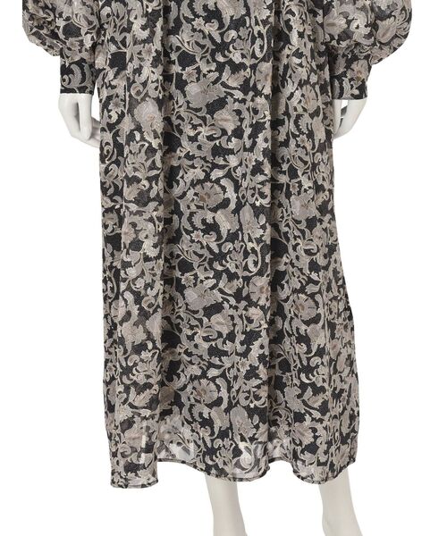 Ungrid(アングリッド)の「シアーフラワーワンピース(ワンピース・レディース・ブラック/アイボリー・FREE)」の17枚目の写真