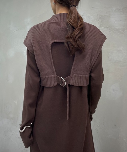 &g'aime（アンジェム）の「【&g’aime】ベストレイヤードニットワンピース/2ピース（ワンピース・レディース・グレイッシュベージュ/ブラウン/ブラック・FREE）」の10枚目の写真