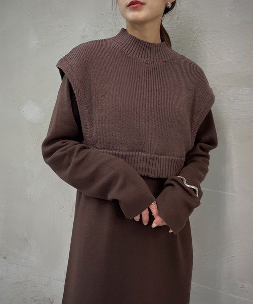 &g'aime（アンジェム）の「【&g’aime】ベストレイヤードニットワンピース/2ピース（ワンピース・レディース・グレイッシュベージュ/ブラウン/ブラック・FREE）」の22枚目の写真