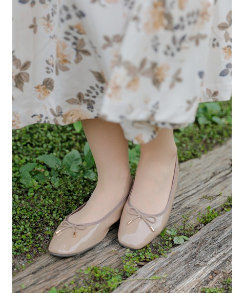 Areeam（アリーム）の「Areeamバレエシューズ（パンプス・レディース・ブラック/ボルドー/アイボリー/ダークベージュ/ダークブラウン・M/S/L）」の16枚目の写真