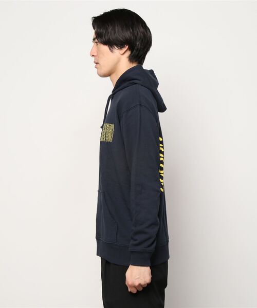 【boohoo】グラフィック パフプリント パーカー フーディ Boxy Fit Heavyweight Graphic Puff Print Hoodie | boohoo USA