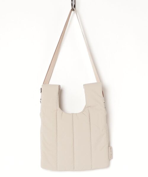 atmos pink（アトモスピンク）の「Legato Largo パウダーキルティング ２ＷＡＹミニショルダー（ショルダーバッグ・レディース・グレー/キャメル/グレー系その他/ブラック/ベージュ・ONE SIZE）」の5枚目の写真