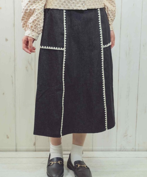 Hamble by Par Avion（ハンブルバイパラビオン）の「ステッチスカート（スカート・レディース・ブラック/ネイビー・ONESIZE）」の7枚目の写真