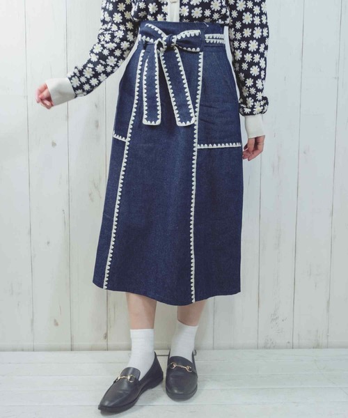 Hamble by Par Avion（ハンブルバイパラビオン）の「ステッチスカート（スカート・レディース・ブラック/ネイビー・ONESIZE）」の6枚目の写真