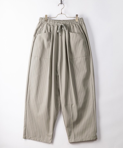 SlashDate(スラッシュデイト)の「タックワイドバルーンパンツ/スケーターパンツ/シェフパンツ/ベイカーパンツ(その他パンツ・メンズ・ホワイト系その他/ブラック系その他/ブラウン系その他/ベージュ系その他/ベージュ/ネイビー/ブラウン/グレー/カーキ/ブルー/アイボリー/ダークインディゴブルー/ブラック/ワンウォッシュ/ブラック系その他2・L/M)」の1枚目の写真