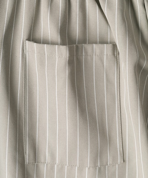 SlashDate(スラッシュデイト)の「タックワイドバルーンパンツ/スケーターパンツ/シェフパンツ/ベイカーパンツ(その他パンツ・メンズ・ホワイト系その他/ブラック系その他/ブラウン系その他/ベージュ系その他/ベージュ/ネイビー/ブラウン/グレー/カーキ/ブルー/アイボリー/ダークインディゴブルー/ブラック/ワンウォッシュ/ブラック系その他2・L/M)」の16枚目の写真