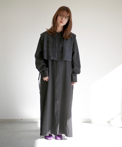 spoon store（スプーンストア）の「フラップレイヤードバンドカラーシャツワンピース（ワンピース・レディース・ブラック/ブラウン/グリーン・フリー）」の4枚目の写真