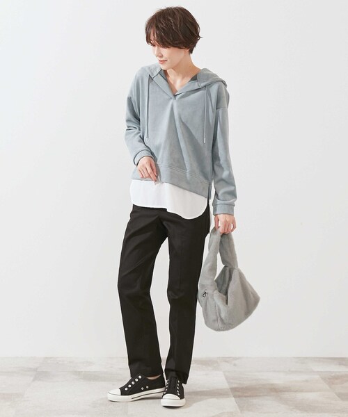 SHOO・LA・RUE（シューラルー）の「◆シャーリングエコファーショルダー（ショルダーバッグ・レディース・サンドベージュ/ナチュラル/ブラウン系/ライトグリーン系・00）」の6枚目の写真