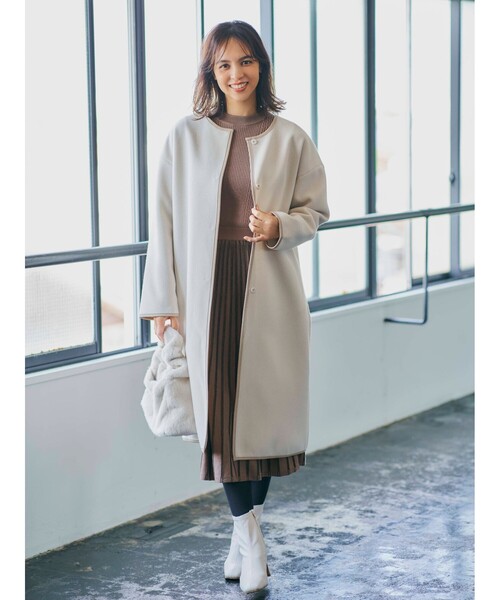 SHOO・LA・RUE（シューラルー）の「◆シャーリングエコファーショルダー（ショルダーバッグ・レディース・サンドベージュ/ナチュラル/ブラウン系/ライトグリーン系・00）」の15枚目の写真