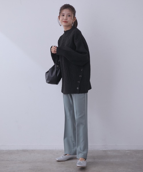 vis-`a-vis（ビサビ）の「【WEB限定】パッチワークケーブルニットプルオーバー（ニット/セーター・レディース・ブラック/ブルー系その他6/レッド/ラベンダー・FREE）」の7枚目の写真