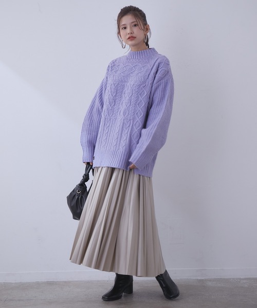 vis-`a-vis（ビサビ）の「【WEB限定】パッチワークケーブルニットプルオーバー（ニット/セーター・レディース・ブラック/ブルー系その他6/レッド/ラベンダー・FREE）」の8枚目の写真