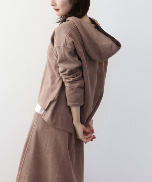 Three Four Time(スリーフォータイム)の「接結ボアパイピングフードプルオーバー(その他トップス・レディース・ブラウン/アイボリー・FREE)」の9枚目の写真