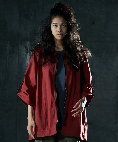 VIRGOwearworks(ヴァルゴウェアワークス)の「NO COLLAR CANNON SHELL(ノーカラージャケット・メンズ・ブラック/ブルー/バーガンディー・2/3/4)」の3枚目の写真