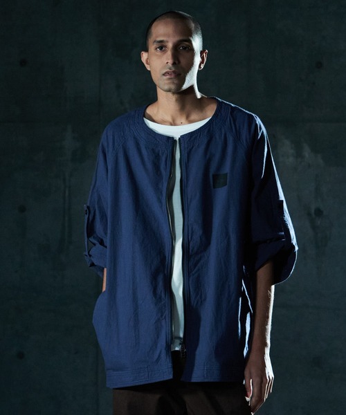 VIRGOwearworks(ヴァルゴウェアワークス)の「NO COLLAR CANNON SHELL(ノーカラージャケット・メンズ・ブラック/ブルー/バーガンディー・2/3/4)」の2枚目の写真