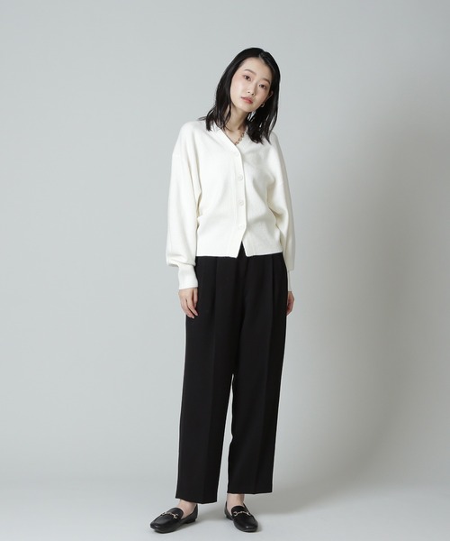 NATURAL BEAUTY BASIC(ナチュラルビューティーベーシック)の「フォルムニットカーディガン(カーディガン/ボレロ・レディース・グレー/オレンジ/オフホワイト・MEDIUM)」の12枚目の写真