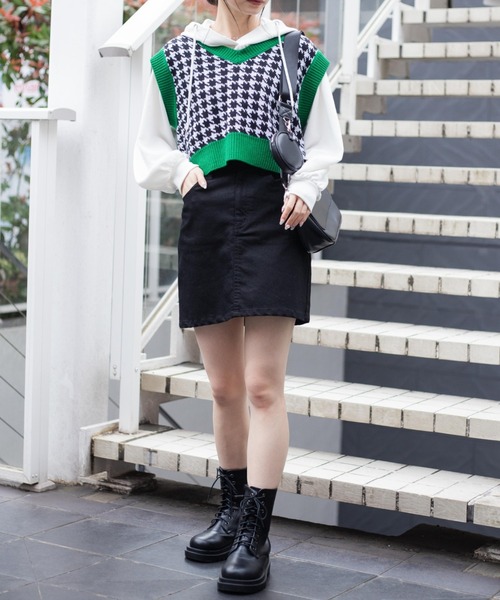 WEGO（ウィゴー）の「WEGO/タイトミニスカート（スカート・レディース・ブラック/ホワイト/インディゴブルー・SMALL/MEDIUM/LARGE/X-SMALL）」の5枚目の写真