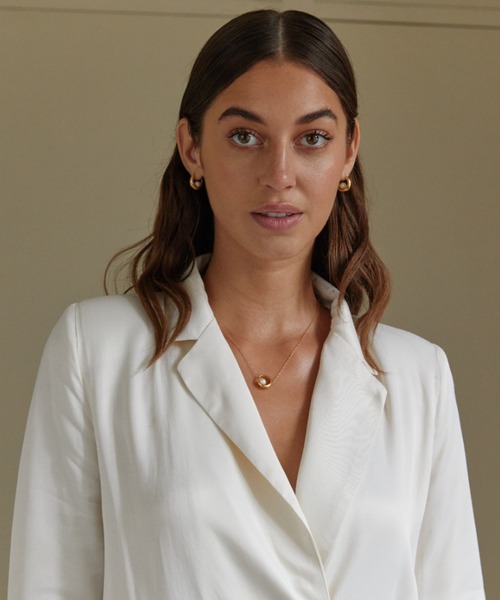 CHAN LUU(チャンルー)の「パール アーク ネックレス NG-14462(ネックレス・レディース・ホワイト・フリー)」の2枚目の写真